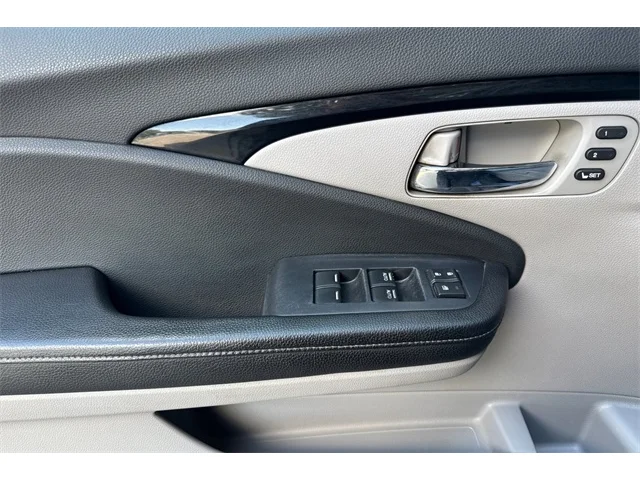 SEMINUEVOS HONDA Ridgeline at ELK GROVE in Elk Grove Buick GMC