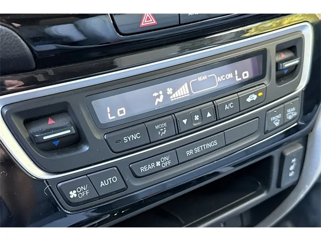 SEMINUEVOS HONDA Ridgeline at ELK GROVE in Elk Grove Buick GMC