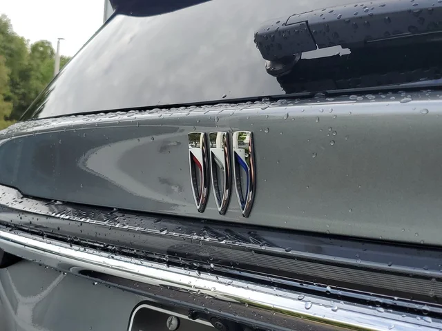Nuevos BUICK ENCLAVE à Estados chez autogozo