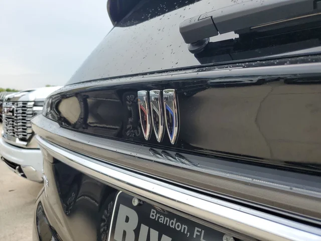 Nuevos BUICK ENCLAVE à Estados chez autogozo