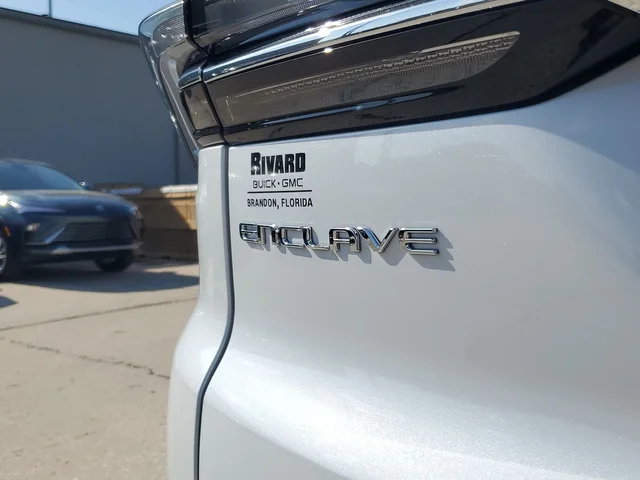 Nuevos BUICK ENCLAVE à Estados chez autogozo
