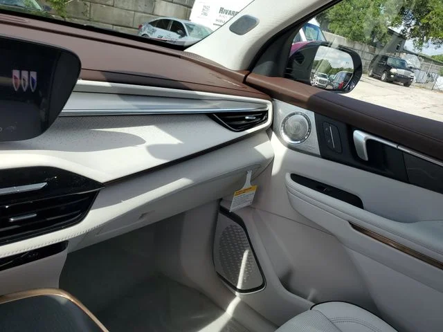 Nuevos BUICK ENCLAVE à Estados chez autogozo