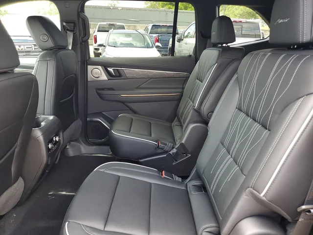Nuevos BUICK ENCLAVE à Estados chez autogozo