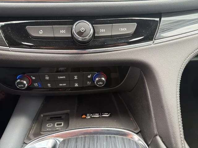 SEMINUEVOS BUICK Enclave a Estados en autogozo