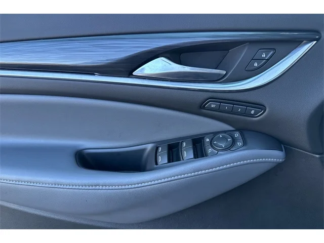 SEMINUEVOS BUICK Enclave at ELK GROVE in Elk Grove Buick GMC