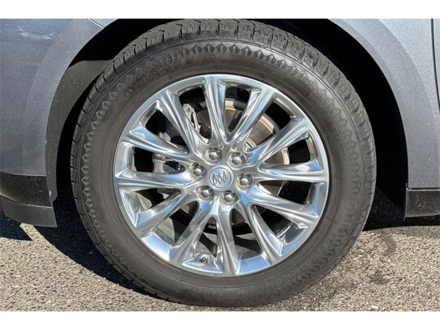 SEMINUEVOS BUICK Enclave at ELK GROVE in Elk Grove Buick GMC