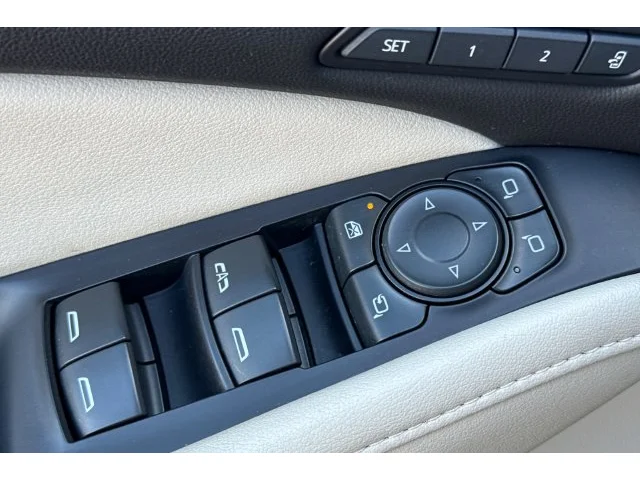 SEMINUEVOS BUICK Enclave at ELK GROVE in Elk Grove Buick GMC