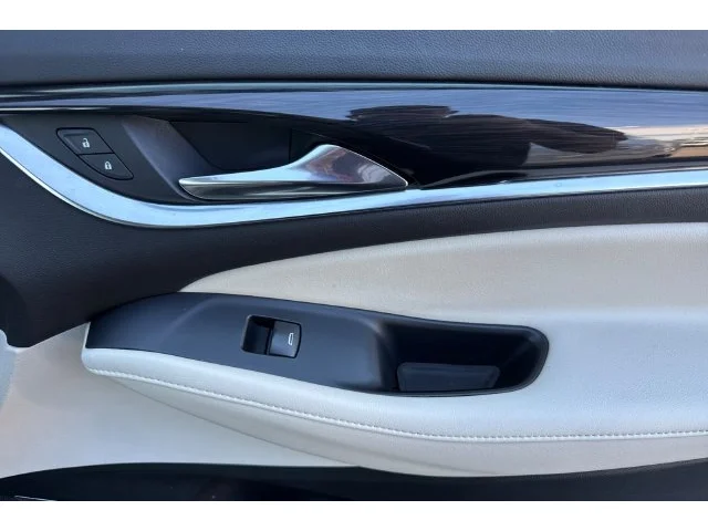 SEMINUEVOS BUICK Enclave at ELK GROVE in Elk Grove Buick GMC