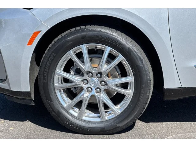 SEMINUEVOS BUICK Enclave at ELK GROVE in Elk Grove Buick GMC