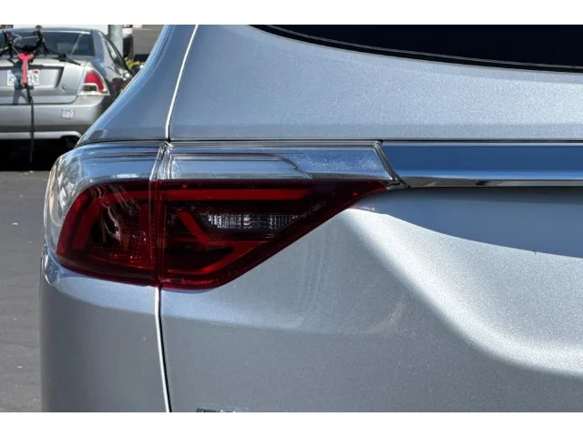 SEMINUEVOS BUICK Enclave at ELK GROVE in Elk Grove Buick GMC