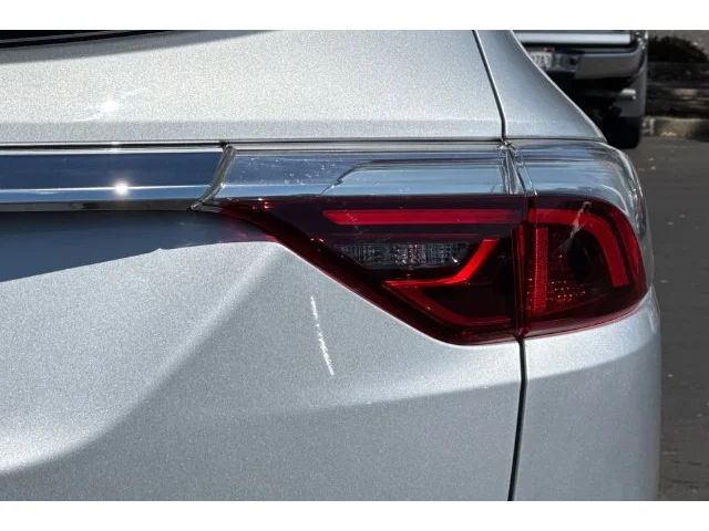 SEMINUEVOS BUICK Enclave at ELK GROVE in Elk Grove Buick GMC