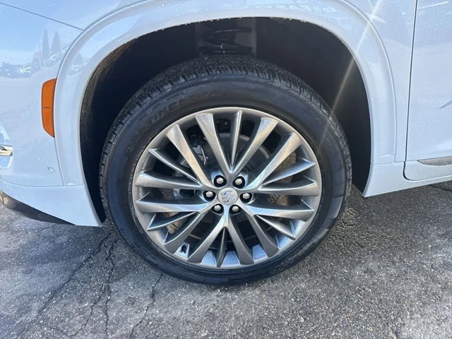 Nuevos BUICK ENCLAVE à Estados chez autogozo