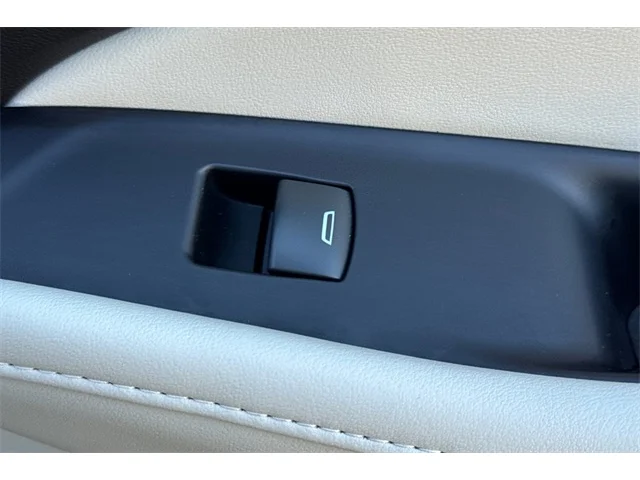 SEMINUEVOS BUICK Enclave at ELK GROVE in Elk Grove Buick GMC