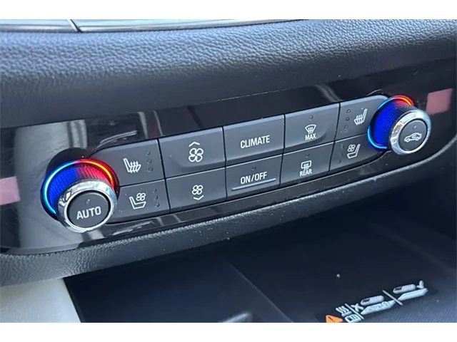 SEMINUEVOS BUICK Enclave at ELK GROVE in Elk Grove Buick GMC