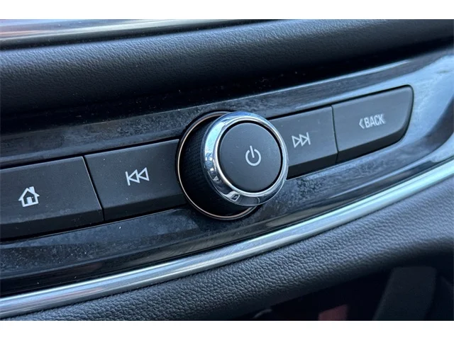 SEMINUEVOS BUICK Enclave at ELK GROVE in Elk Grove Buick GMC