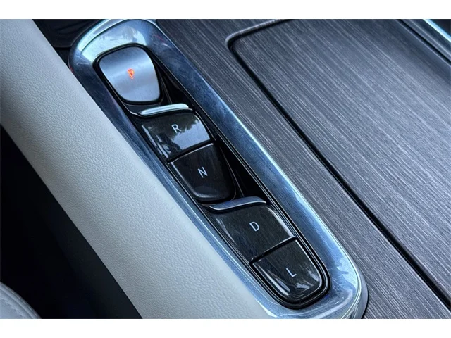 SEMINUEVOS BUICK Enclave at ELK GROVE in Elk Grove Buick GMC