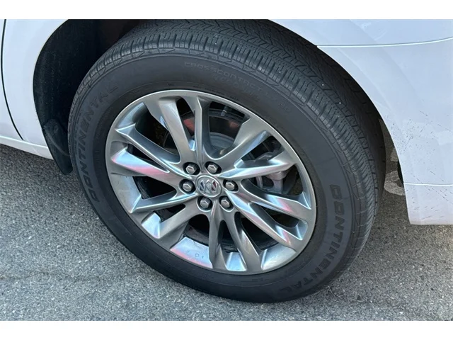 SEMINUEVOS BUICK Enclave at ELK GROVE in Elk Grove Buick GMC