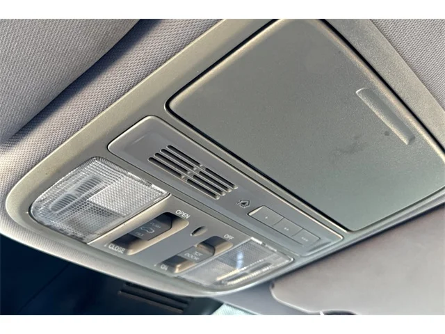SEMINUEVOS HONDA CR-V at ELK GROVE in Elk Grove Buick GMC