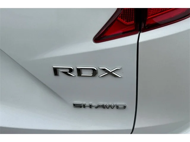 SEMINUEVOS ACURA RDX at ELK GROVE in Elk Grove Buick GMC