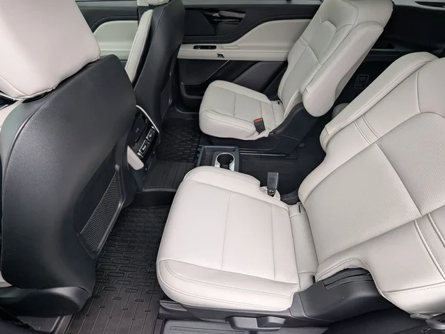 SEMINUEVOS LINCOLN Aviator a Estados en autogozo