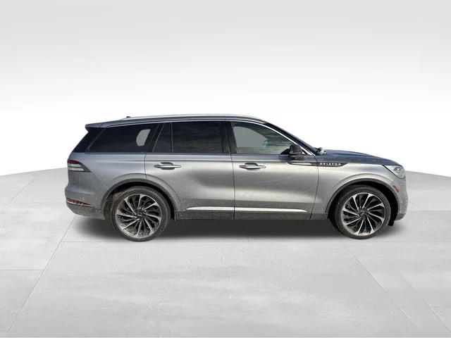 SEMINUEVOS LINCOLN Aviator a Estados en autogozo