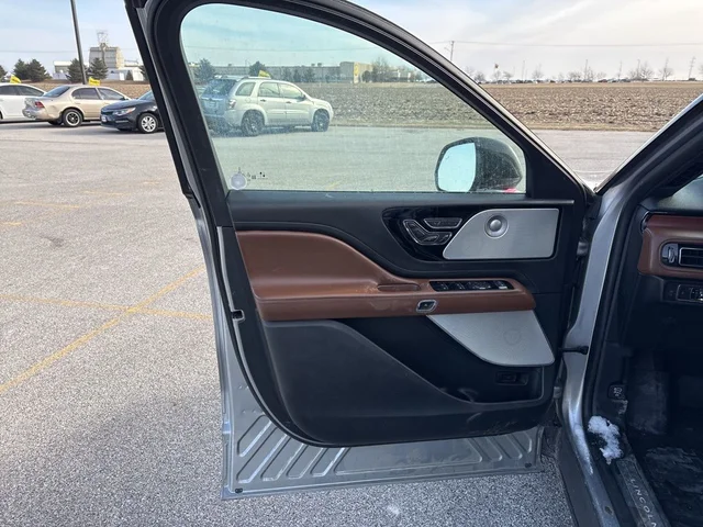 SEMINUEVOS LINCOLN Aviator a Estados en autogozo