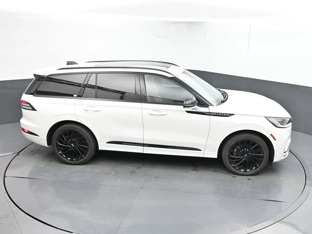 SEMINUEVOS LINCOLN Aviator a Estados en autogozo