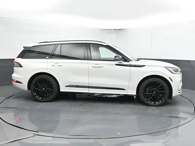 SEMINUEVOS LINCOLN Aviator a Estados en autogozo