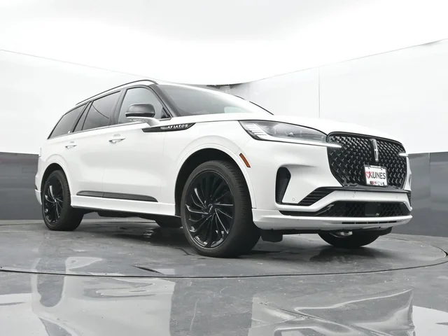 SEMINUEVOS LINCOLN Aviator a Estados en autogozo