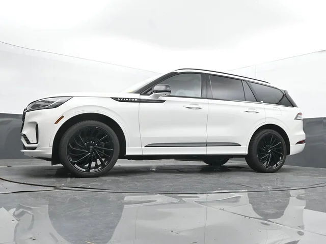 SEMINUEVOS LINCOLN Aviator a Estados en autogozo