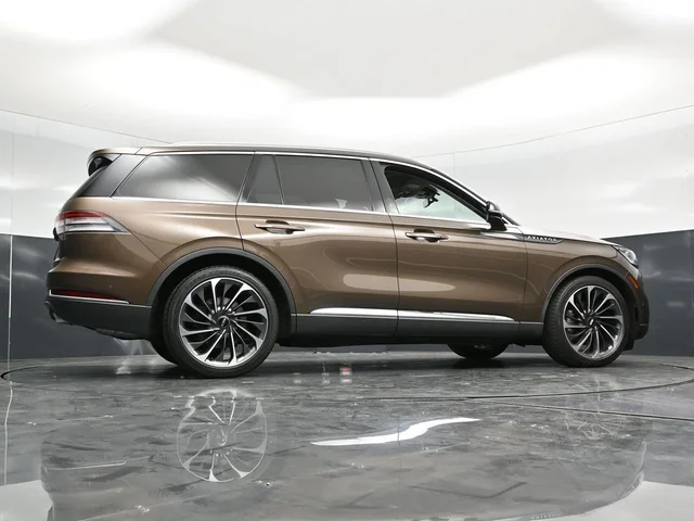 SEMINUEVOS LINCOLN Aviator a Estados en autogozo