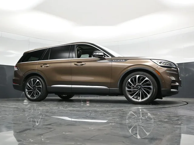 SEMINUEVOS LINCOLN Aviator a Estados en autogozo