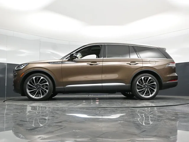 SEMINUEVOS LINCOLN Aviator a Estados en autogozo