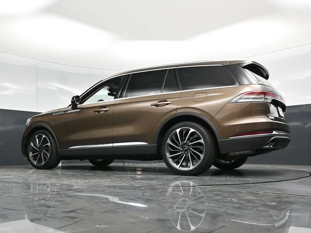 SEMINUEVOS LINCOLN Aviator a Estados en autogozo
