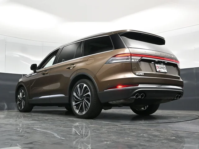 SEMINUEVOS LINCOLN Aviator a Estados en autogozo