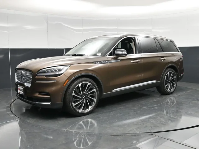 SEMINUEVOS LINCOLN Aviator a Estados en autogozo