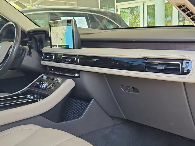 SEMINUEVOS LINCOLN Aviator a Estados en autogozo