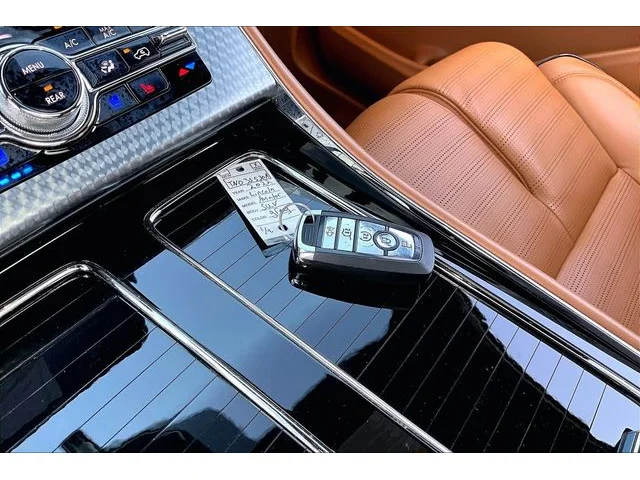 SEMINUEVOS LINCOLN Aviator a Estados en autogozo