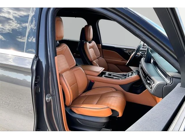 SEMINUEVOS LINCOLN Aviator a Estados en autogozo