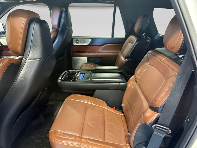 SEMINUEVOS LINCOLN Navigator a Estados en autogozo
