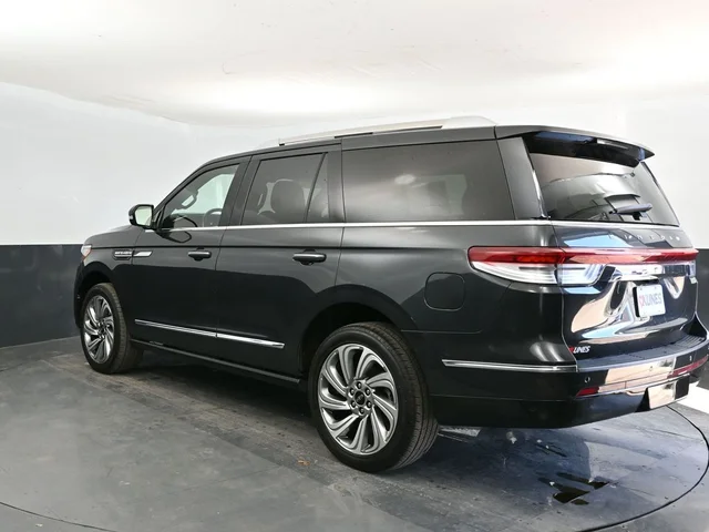 SEMINUEVOS LINCOLN Navigator a Estados en autogozo