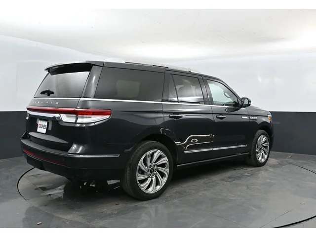 SEMINUEVOS LINCOLN Navigator a Estados en autogozo