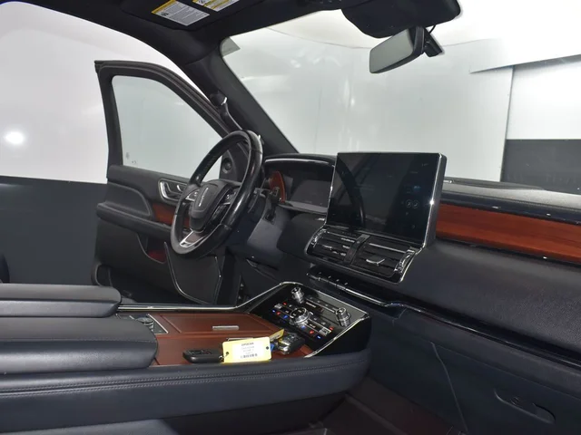 SEMINUEVOS LINCOLN Navigator a Estados en autogozo