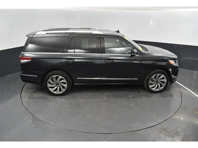 SEMINUEVOS LINCOLN Navigator a Estados en autogozo