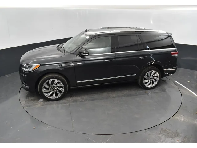 SEMINUEVOS LINCOLN Navigator a Estados en autogozo