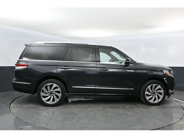 SEMINUEVOS LINCOLN Navigator a Estados en autogozo