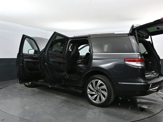 SEMINUEVOS LINCOLN Navigator a Estados en autogozo