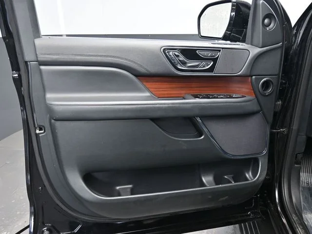 SEMINUEVOS LINCOLN Navigator a Estados en autogozo