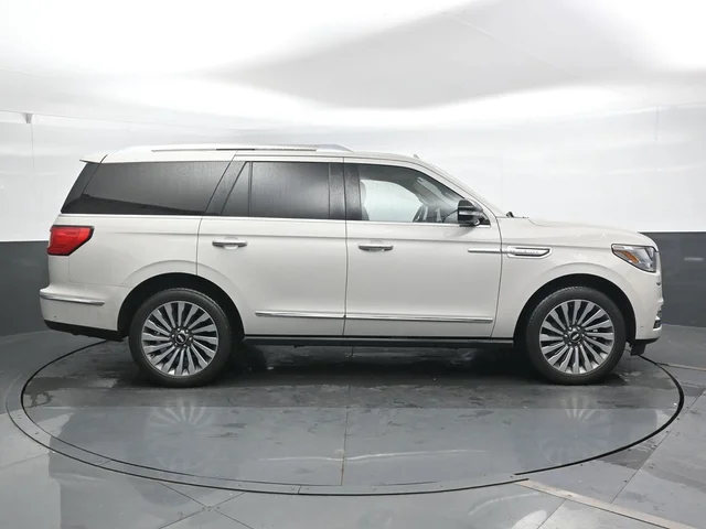 SEMINUEVOS LINCOLN Navigator a Estados en autogozo