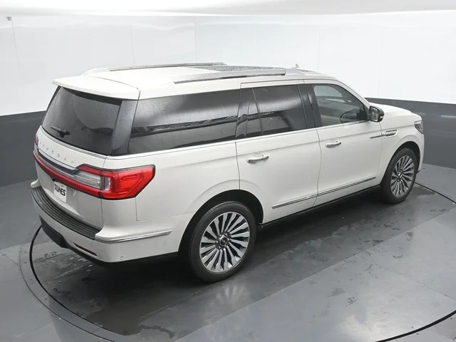 SEMINUEVOS LINCOLN Navigator a Estados en autogozo